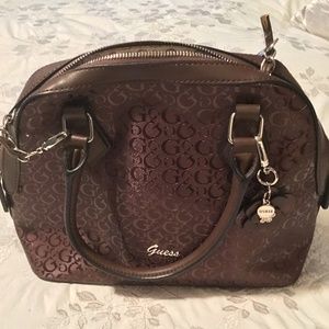 Guess handbag/cross body purse